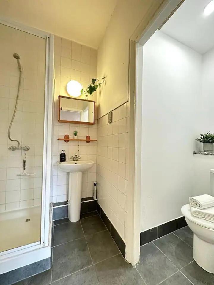 Duplex Studio By Hyde Park- 8 Лондон Экстерьер фото